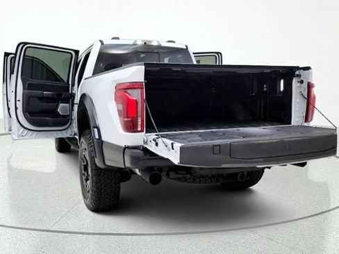 Used 2025 Ford F150 Raptor w/ Equipment Group 803A Raptor R AWD/4WD image 17