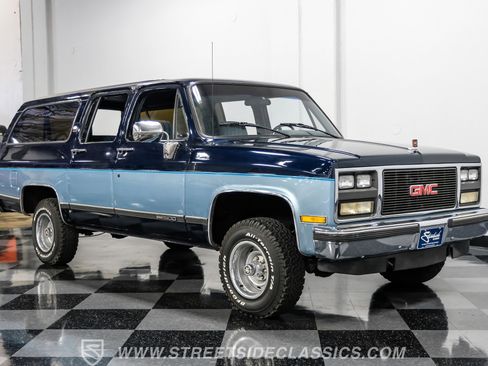 Used 1990 GMC Suburban 4WD image 15