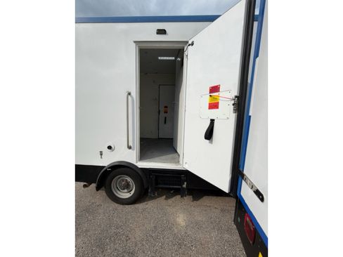 Used 2023 Ford E-350 and Econoline 350 Super Duty w/ Power Windows & Locks Group RWD image 9