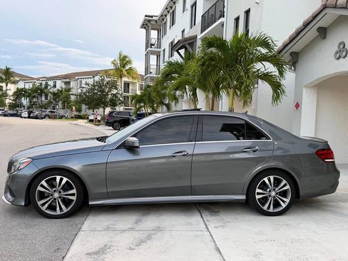 Used 2016 Mercedes-Benz E 350 Sedan w/ Premium Package image 4