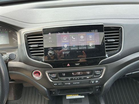 Used 2023 Honda Passport TrailSport image 24