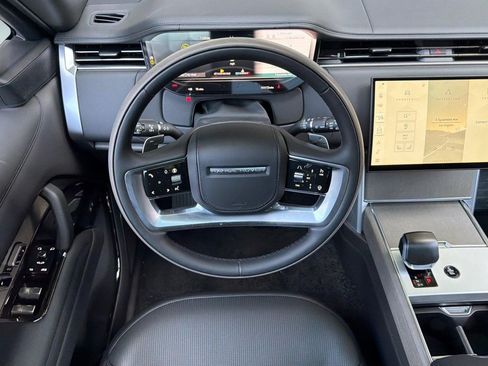New 2026 Land Rover Range Rover SV AWD/4WD image 27