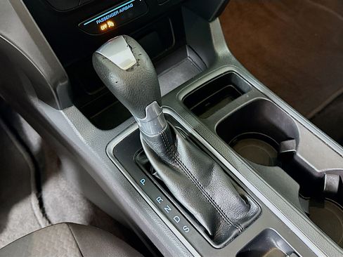 Used 2017 Ford Escape SE image 23