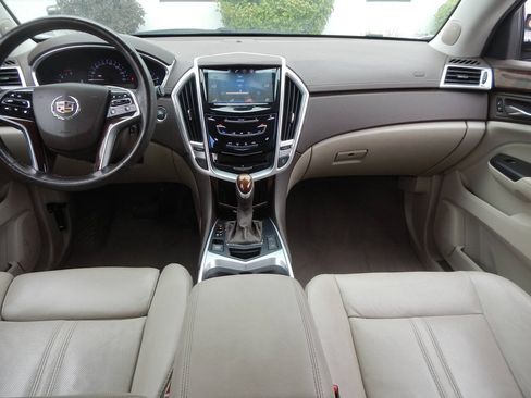 Used 2013 Cadillac SRX Luxury FWD image 2