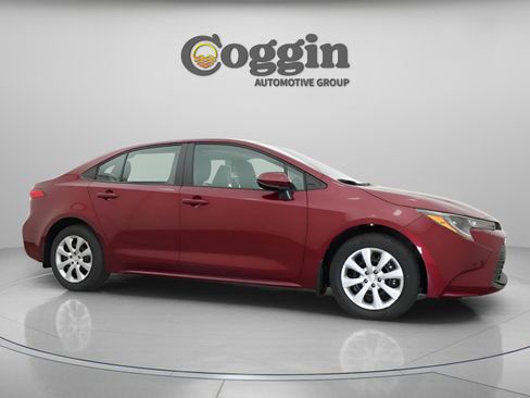 New 2026 Toyota Corolla LE FWD image 24