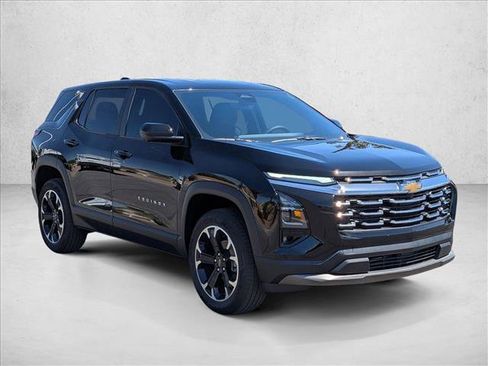 New 2026 Chevrolet Equinox LT w/ Convenience Package II FWD image 7