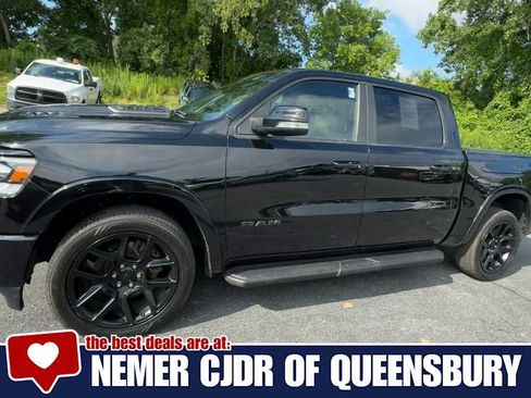 Used 2022 RAM 1500 Laramie AWD/4WD image 4