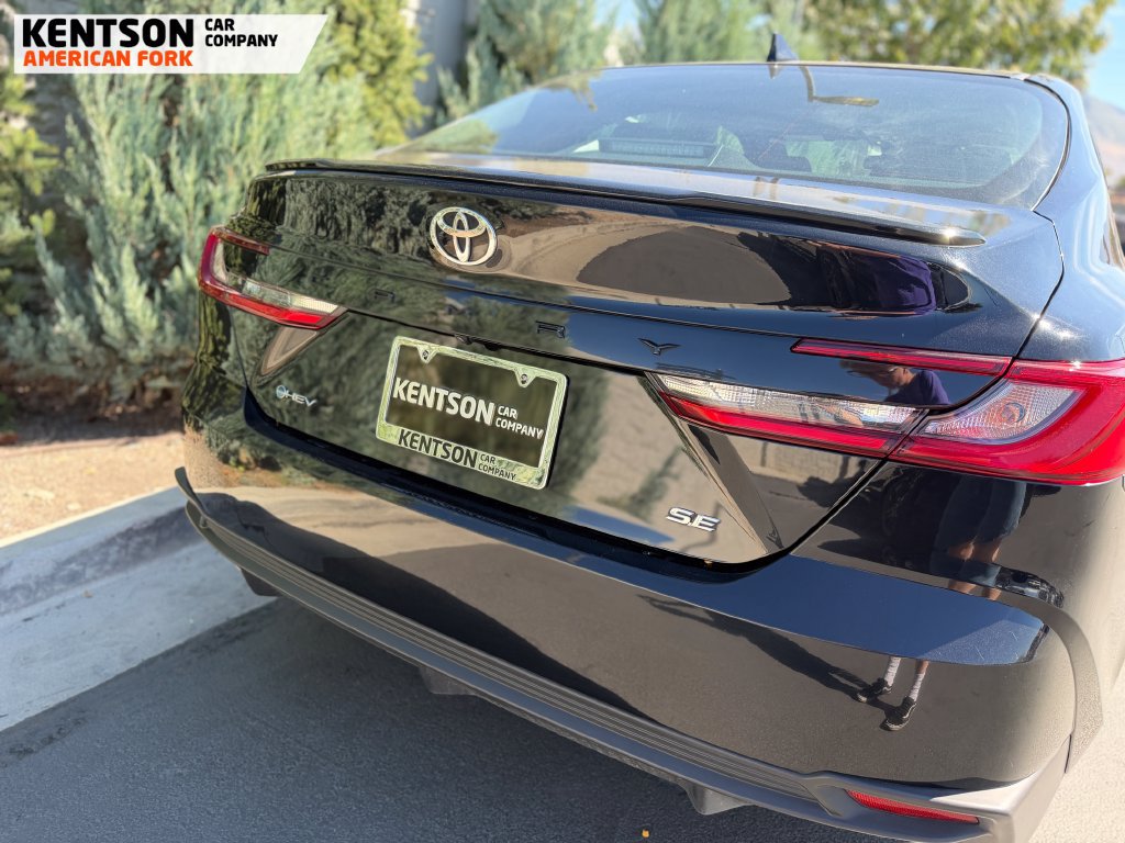 Used 2025 Toyota Camry SE FWD image 34