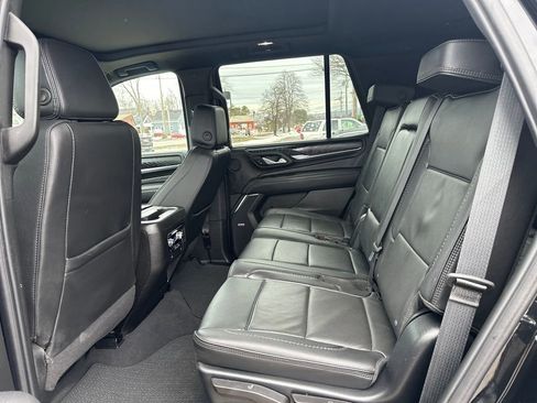 Used 2024 GMC Yukon Denali image 21