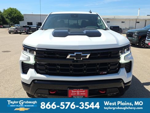New 2026 Chevrolet Silverado 1500 LT Trail Boss w/ Convenience Package II AWD/4WD image 3