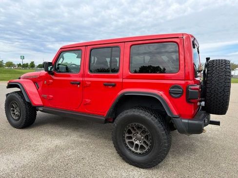 Used 2021 Jeep Wrangler Unlimited Rubicon w/ Xtreme Recon 35" Tire Package AWD/4WD image 2