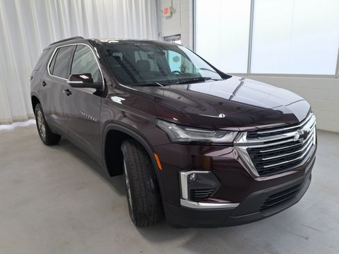 Used 2023 Chevrolet Traverse LT image 5