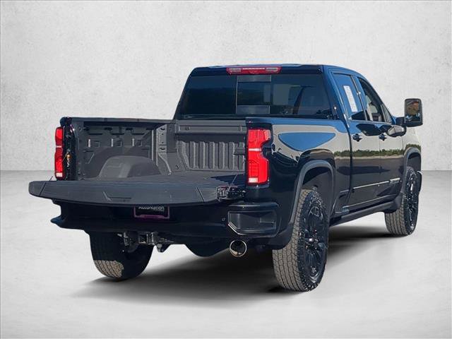 New 2026 Chevrolet Silverado 2500 High Country w/ High Country Premium Package AWD/4WD image 2
