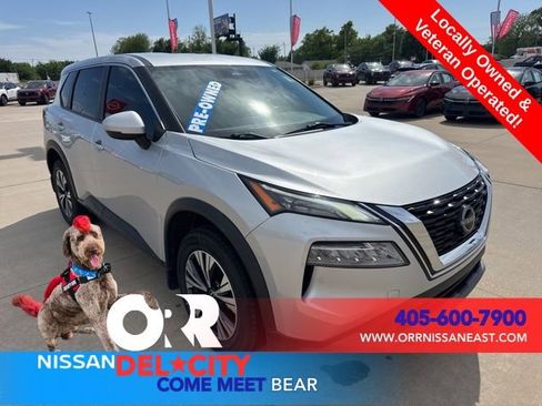 Used 2022 Nissan Rogue SV FWD image 7
