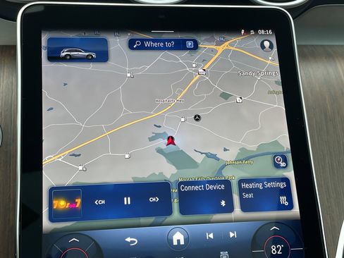 Certified 2025 Mercedes-Benz GLC 300 4MATIC image 37