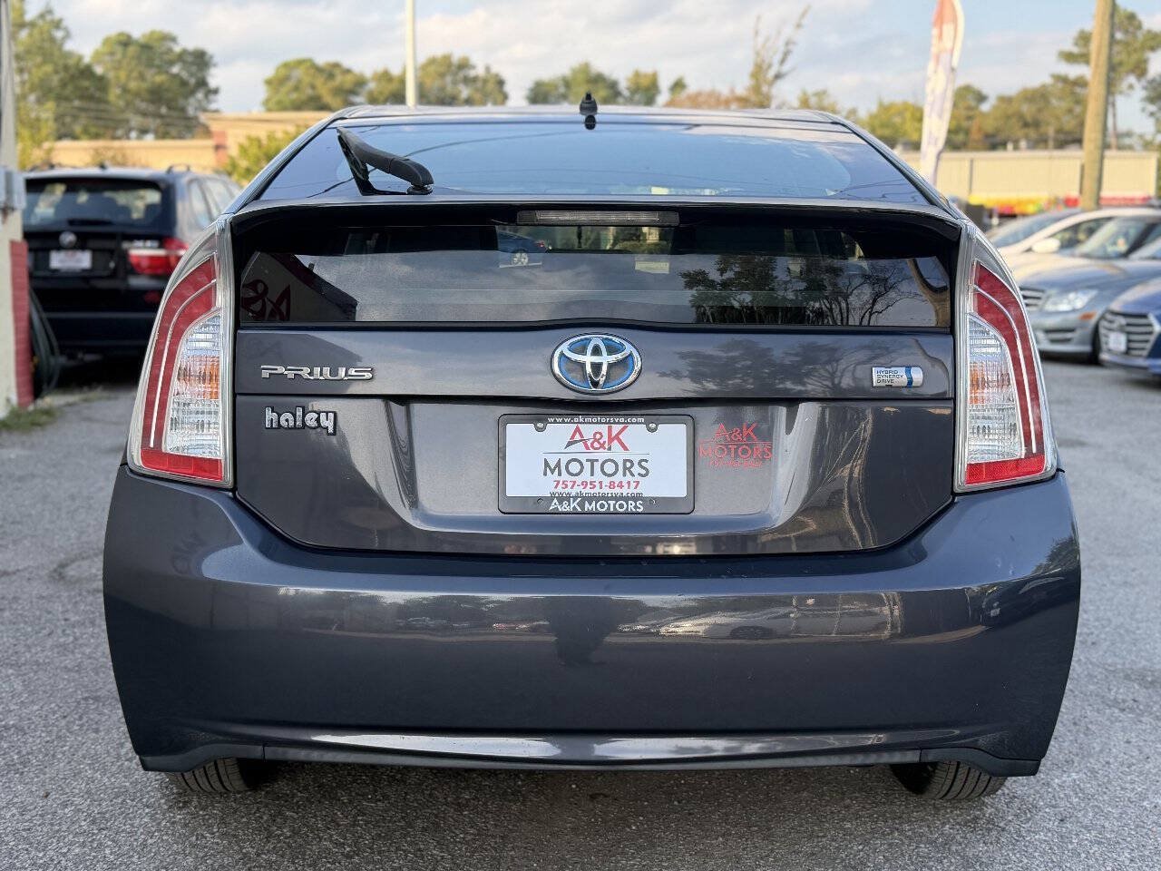 Used 2013 Toyota Prius Two FWD image 8