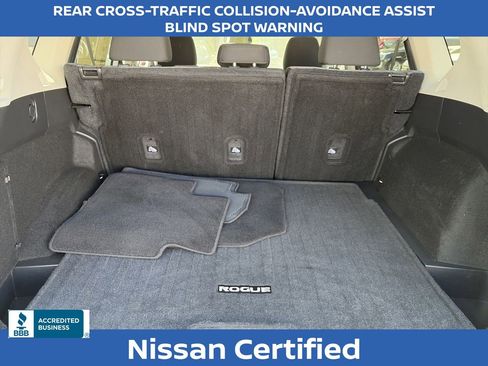 Used 2022 Nissan Rogue SV AWD/4WD image 10