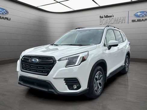 Used 2024 Subaru Forester Premium AWD/4WD image 11