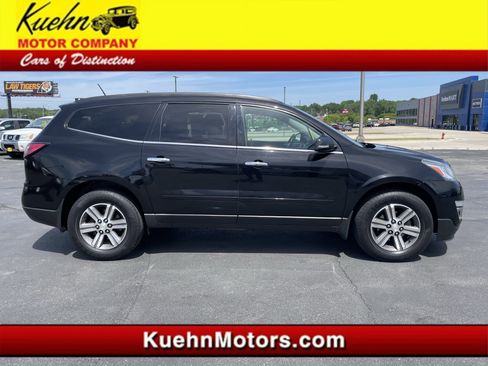 Used 2017 Chevrolet Traverse LT AWD/4WD image 1