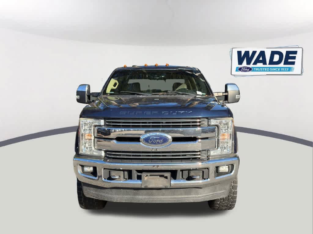 Used 2017 Ford F350 Lariat w/ Lariat Ultimate Package AWD/4WD image 2
