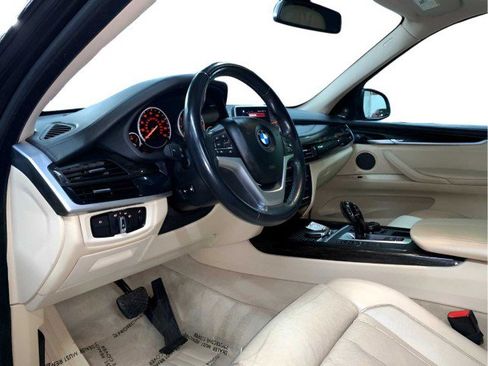 Used 2015 BMW X5 xDrive50i image 19