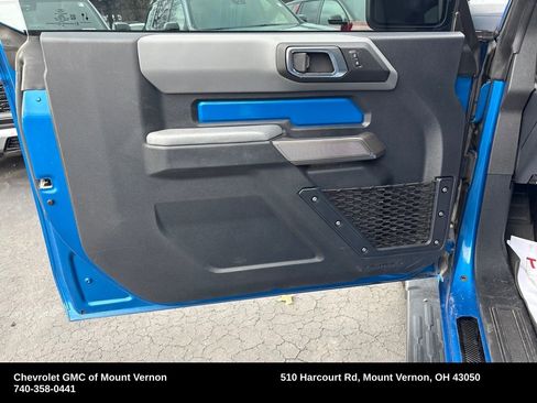 Used 2022 Ford Bronco Black Diamond image 12