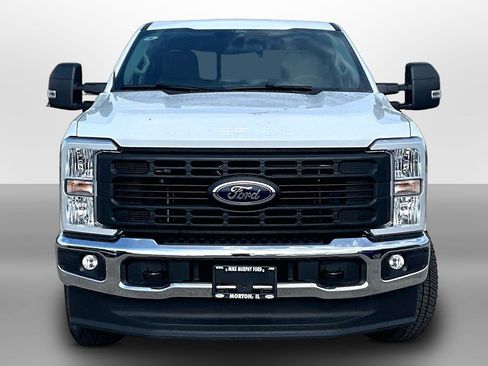 Used 2025 Ford F250 XL w/ XL Chrome Package AWD/4WD image 3