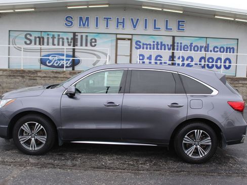 Used 2017 Acura MDX SH-AWD image 3