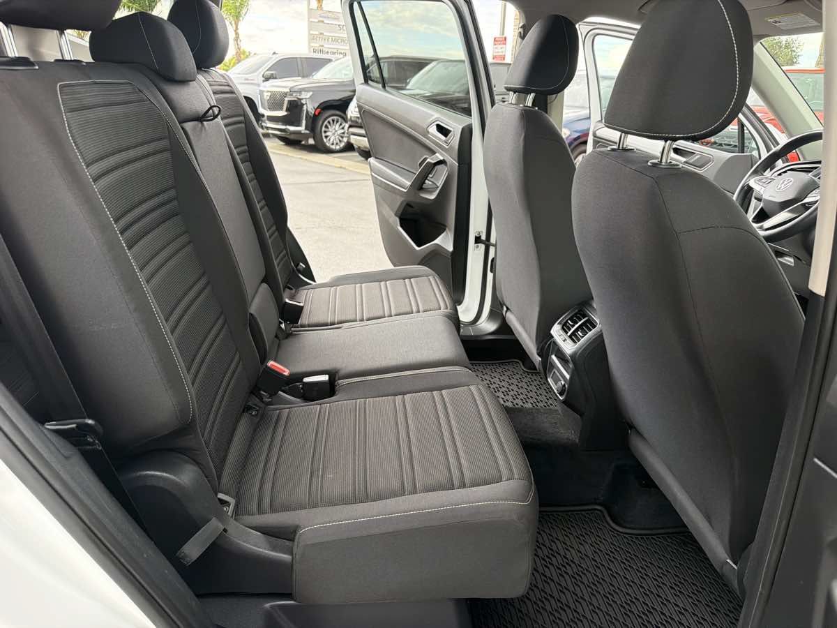 Used 2022 Volkswagen Tiguan S FWD image 20