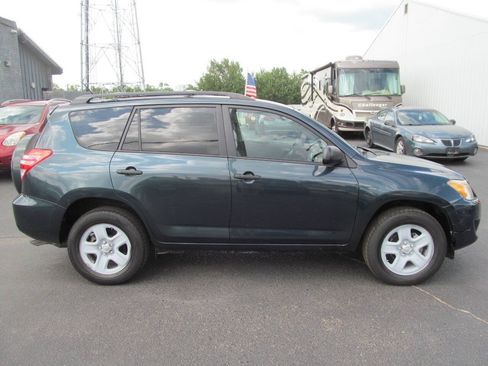 Used 2012 Toyota RAV4 4WD w/ Value Pkg image 5