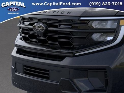New 2026 Ford Expedition Platinum w/ Stealth Appearance Package AWD/4WD image 17