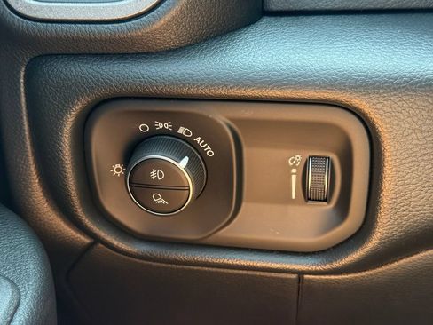 New 2026 RAM 3500 Tradesman AWD/4WD image 19