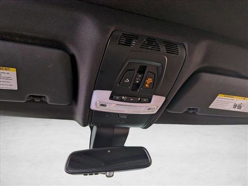Used 2018 BMW X5 xDrive40e AWD/4WD image 22