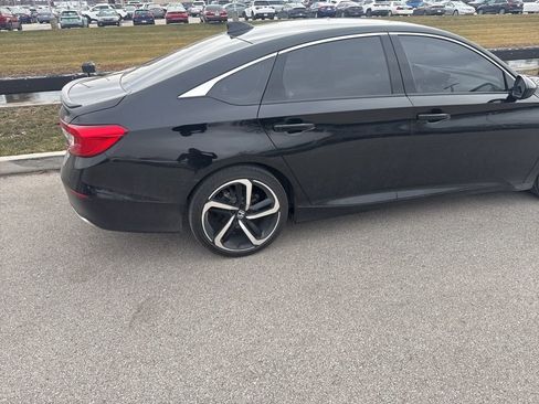Used 2022 Honda Accord Sport image 6