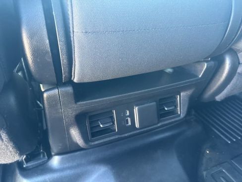 Used 2023 Chevrolet Silverado 1500 LT AWD/4WD image 29