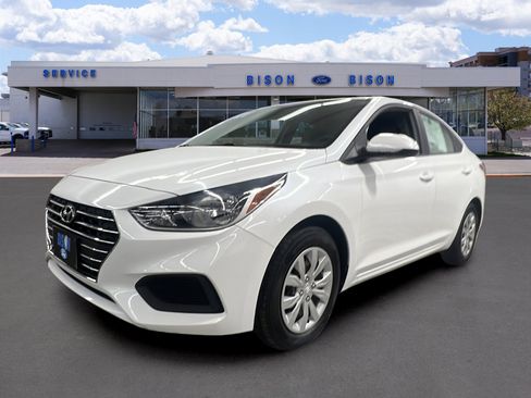 Used 2021 Hyundai Accent SE image 7
