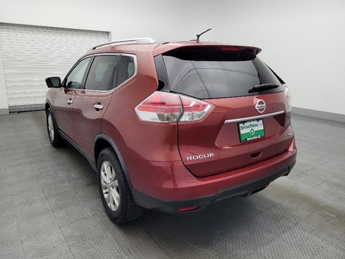 Used 2016 Nissan Rogue SV w/ SV Premium Package image 5
