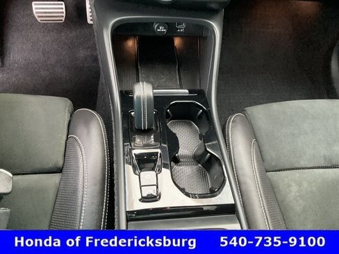 Used 2020 Volvo XC40 T5 R-Design AWD/4WD image 36