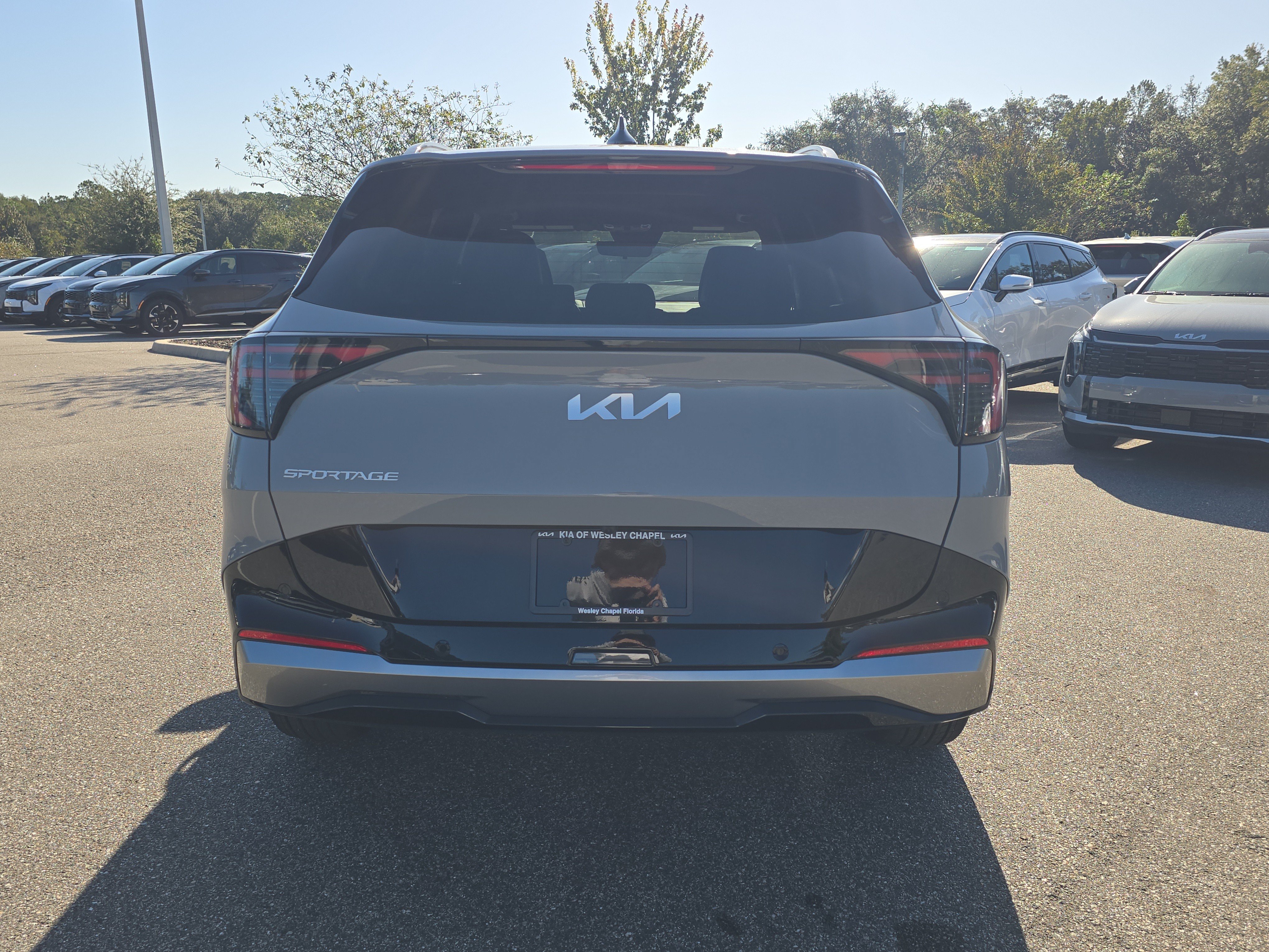 New 2027 Kia Sportage SX FWD image 7