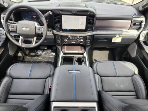 New 2026 Ford F250 Platinum w/ FX4 Off-Road Package AWD/4WD image 12