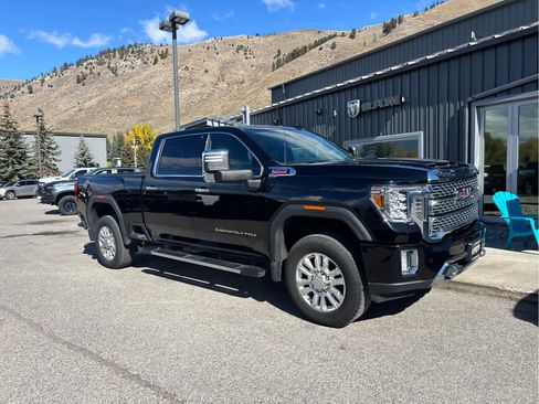 Used 2020 GMC Sierra 2500 Denali w/ Denali Ultimate Package image 12