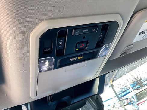 Used 2023 Toyota Sequoia Limited image 30