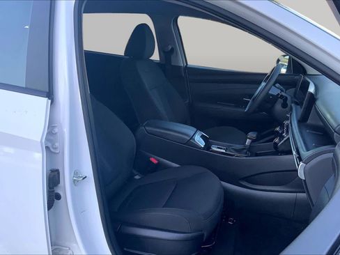 Used 2025 Hyundai Tucson SEL AWD/4WD image 9