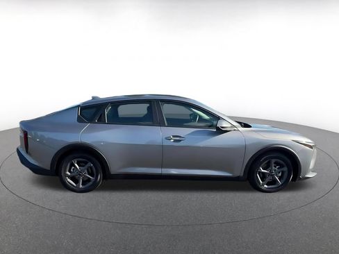 Used 2025 Kia K4 FWD image 15