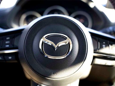 New 2025 MAZDA CX-5 Carbon Edition image 12