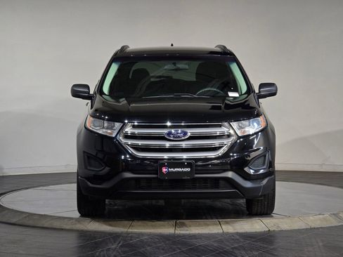 Used 2017 Ford Edge SE image 3