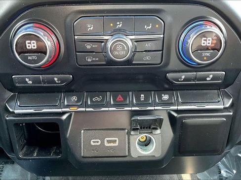 Used 2019 Chevrolet Silverado 1500 LT w/ All-Star Edition image 26