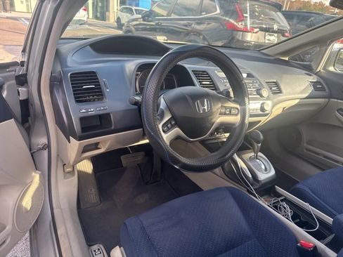 Used 2006 Honda Civic Hybrid Sedan image 8