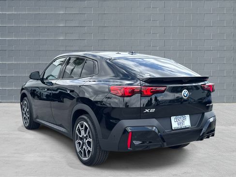 New 2026 BMW X2 xDrive28i w/ Convenience Package AWD/4WD image 3