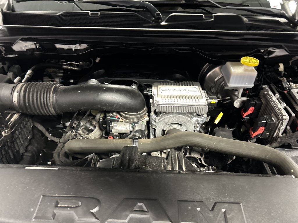 Used 2022 RAM 1500 Big Horn AWD/4WD image 26
